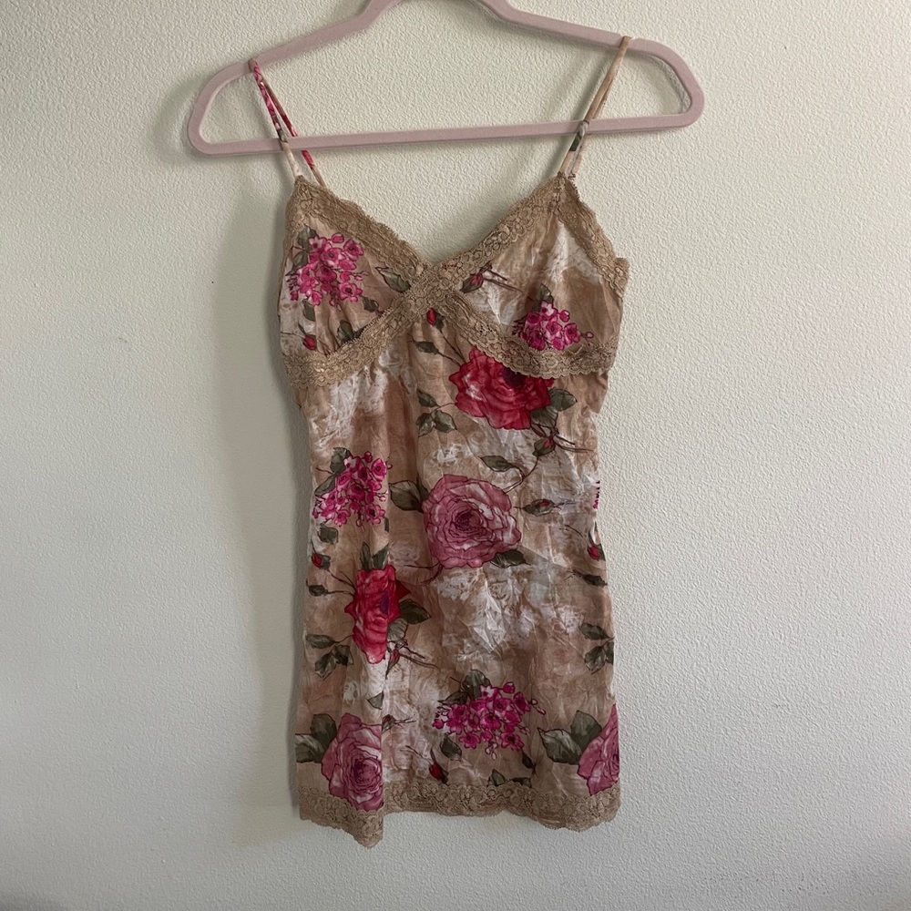Bongo Y2k Tan Lace Rose Cami🥀